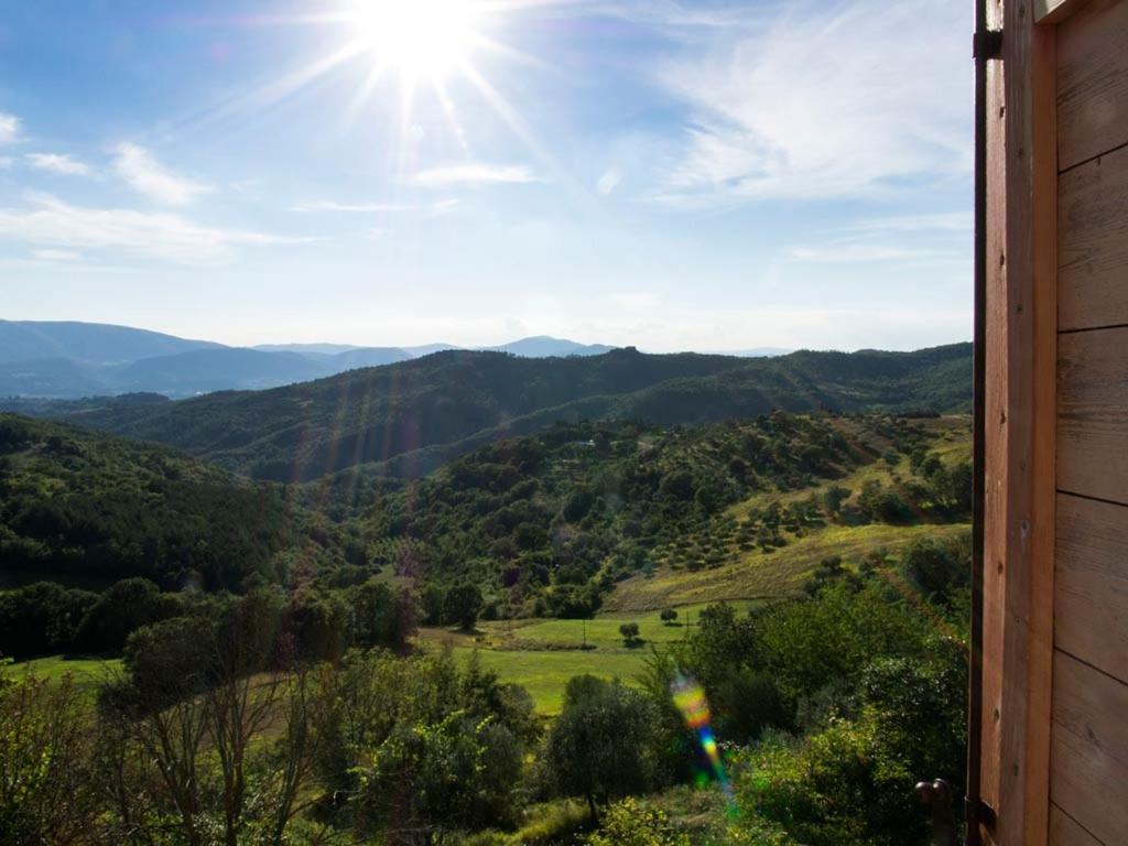 Casa La Valle, Gubbio, Frazione Santa Cristina Bed & Breakfast Exterior photo